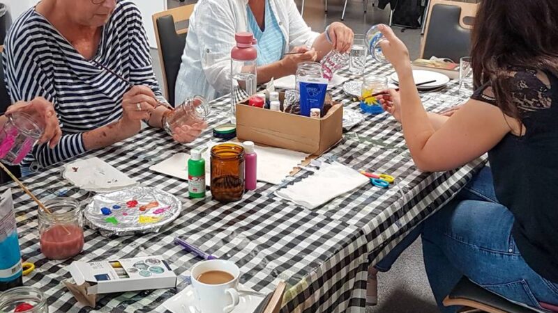 Caritas beteiligt sich an deutschlandweiter Aktion: Sterne als Zeichen der Hoffnung in Viersen