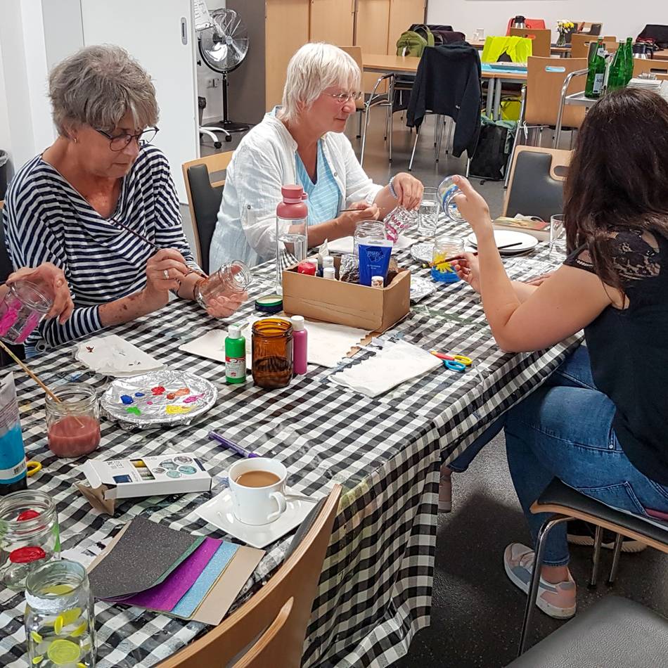 Caritas beteiligt sich an deutschlandweiter Aktion: Sterne als Zeichen der Hoffnung in Viersen