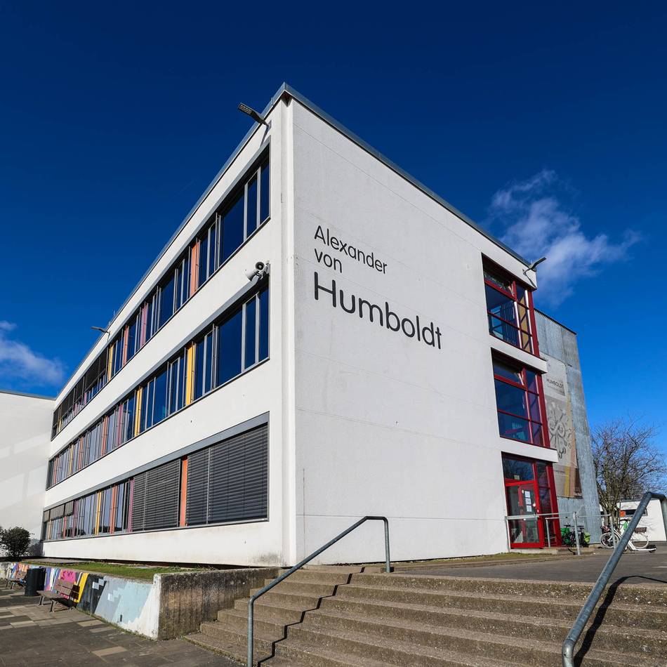 Jubiläumsshow des RTL-Spendenmarathons: Neusser Schüler sammeln Geld für Kinderklinik in Kenia