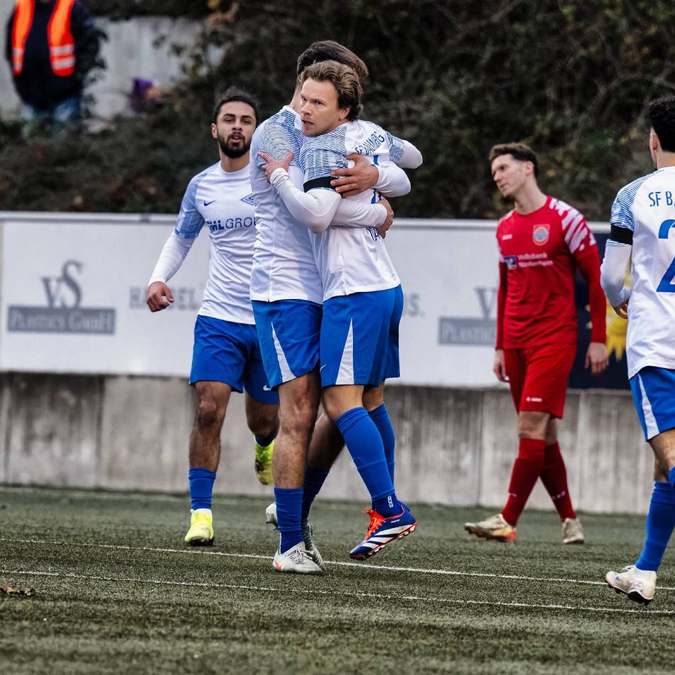 Nach 3:1 über SV Sonsbeck: SFB widmen ihren Sieg Knetschs verstorbener Verlobter