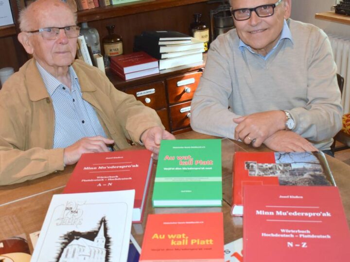 Aus dem Kreis Heinsberg: Neues Buch mit Platt-Geschichten von Maas, Rur und Schwalm