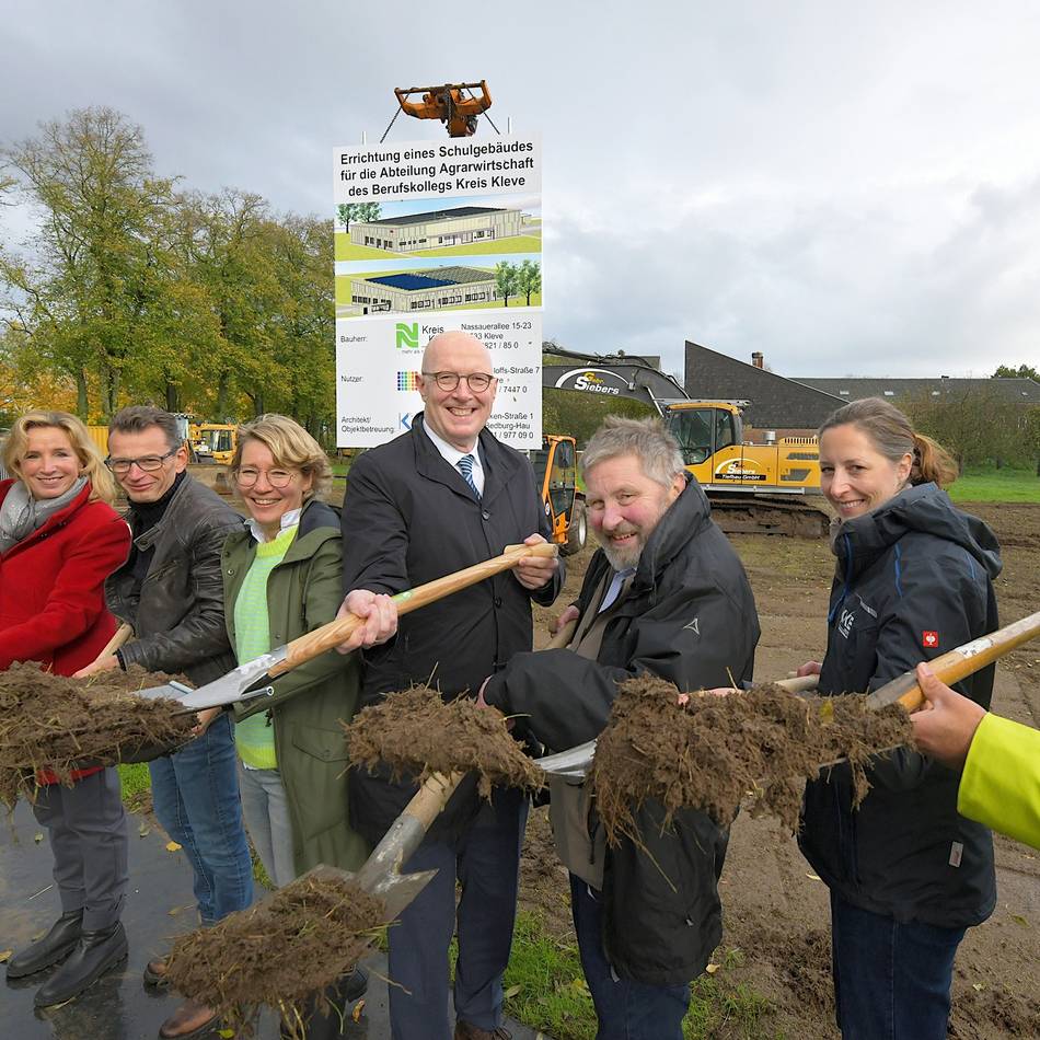 Landwirtschaftliches Bildungszentrum in Kleve: Haus Riswick wird für Schüler des Berufskollegs erweitert