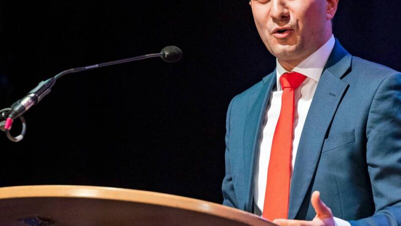 Parteitag der Duisburger SPD: Mahmut Özdemir mit knapper Mehrheit zum Parteivorsitzenden gewählt