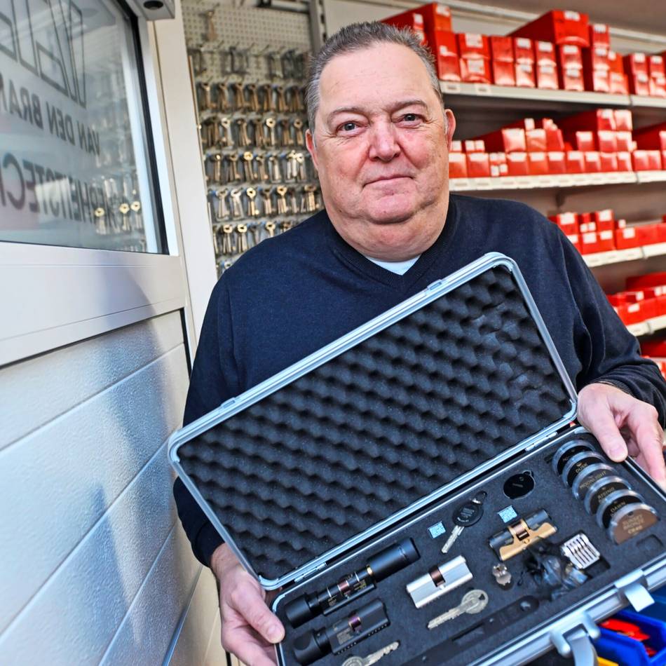 Tipps von Sicherheitsberater van den Brand aus Geldern: „Wenn eine Haustür mit zwei Schlössern gesichert ist, gehen Einbrecher lieber weiter“