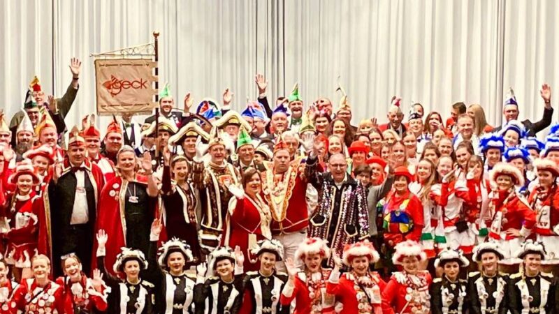 Prinzentreffen in Rees: Rauschender Empfang für die Narren in Rees