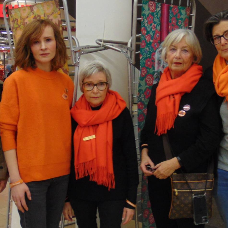 Aktionstag in Mönchengladbach: Beklemmende Geschichten am Orange Day