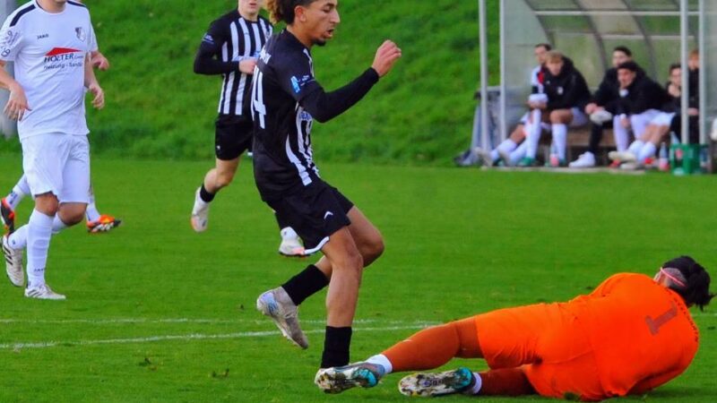 „Mehr Kampf- als Fußballspiel“: Rheydter SV gewinnt Topspiel gegen den SV Otzenrath