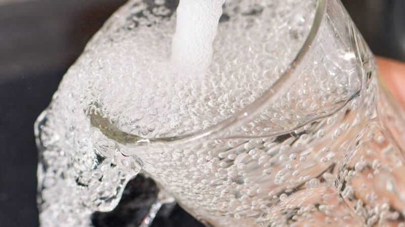 Abwasser in Grevenbroich wird teurer: Politiker streiten über Gebührenerhöhung