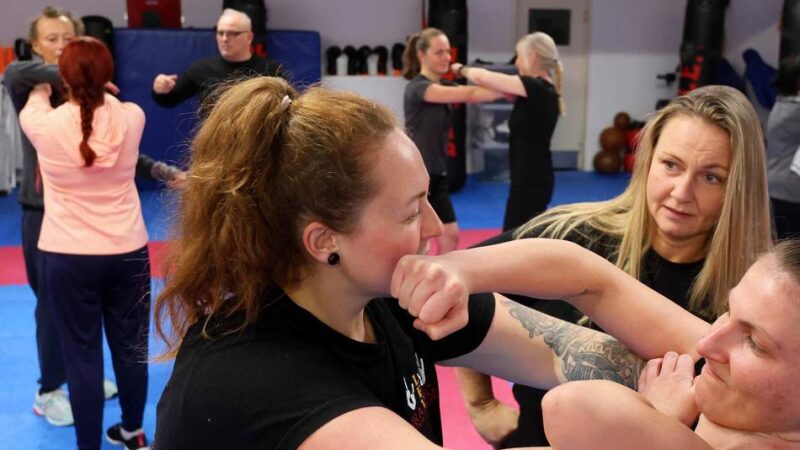 SPD Dormagen: Selbstverteidigungskurs soll Frauen besser schützen