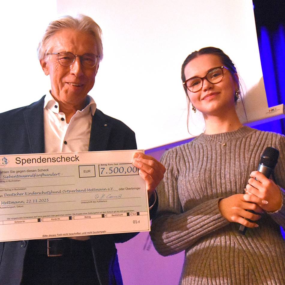 Große Ausdauer beim Spendenlauf in Mettmann: Heine-Gymnasiasten geben 7500 Euro an den Mettmanner Kinderschutzbund