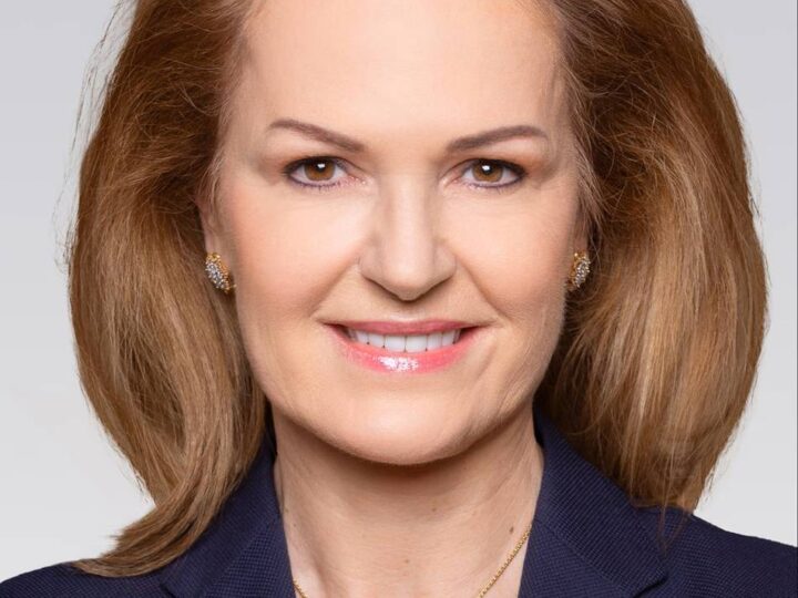 Wirtschaft in Leverkusen: Bayer beruft neue Finanzchefin