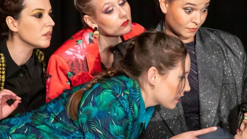 Theaterstück im Neusser Kulturkeller: „Betrug, Betruuug“ verwirrt und begeistert das Publikum