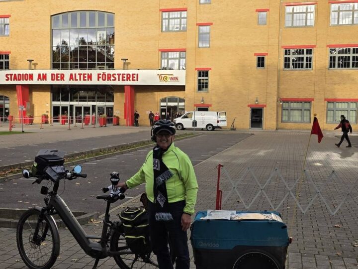Aus dem Kreis Heinsberg: Deutschland-Radler sammelt Spenden auf Weihnachtsmärkten