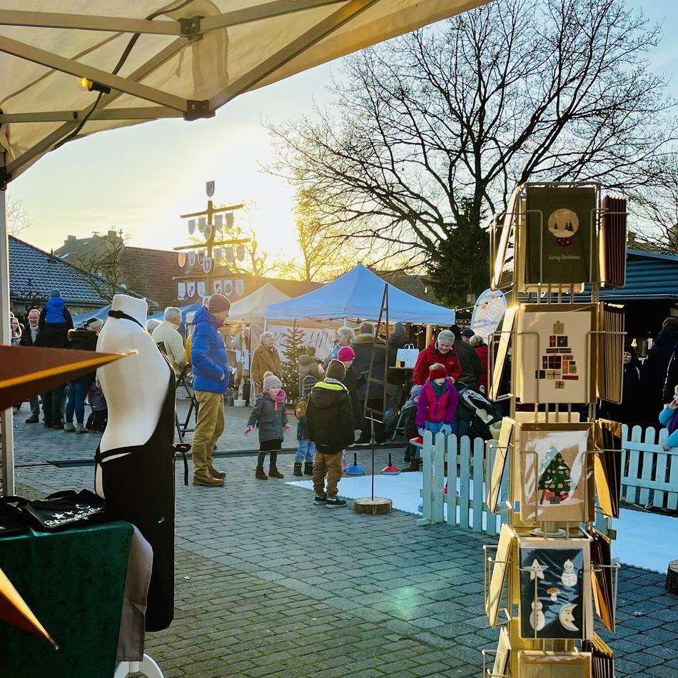 1. Adventswochenende in Veert: Winterleuchten mit Eisstockschießen, Hausmannskost und Live-Musik