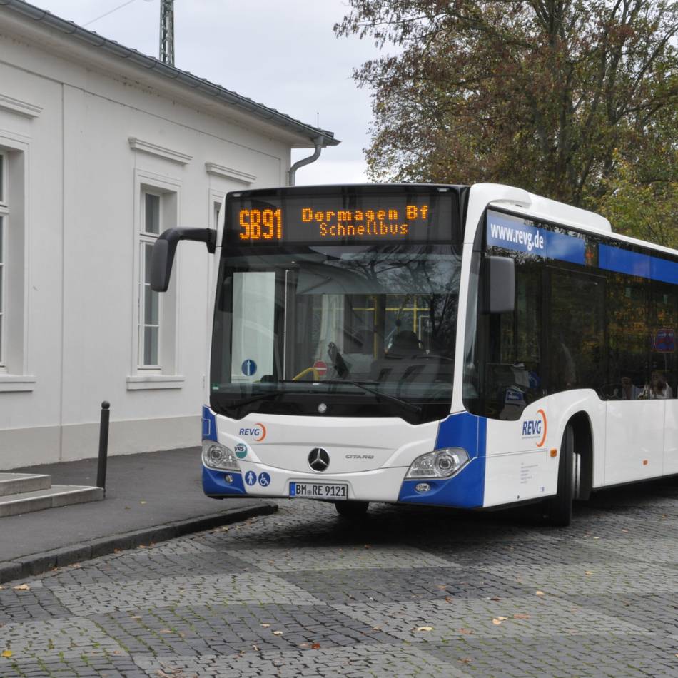 Pendlerverkehr in Dormagen in Gefahr: Schnellbuslinie SB91 fährt ab Dezember nicht mehr