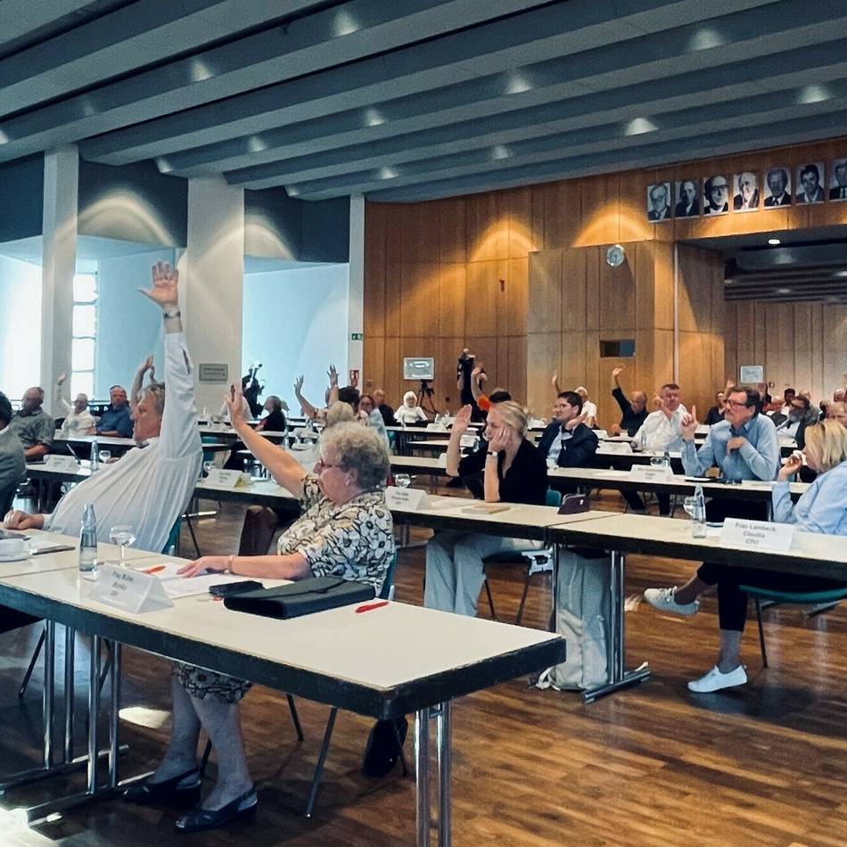 Lokalpolitik in Wermelskirchen: Die Politik rückt im Stadtrat zusammen