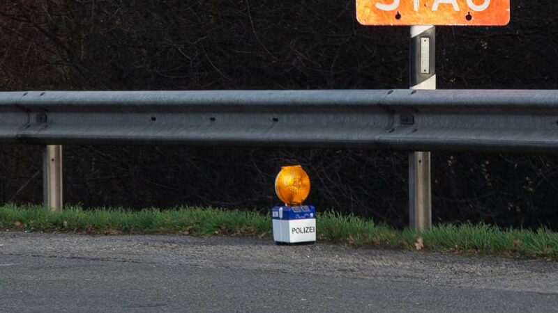 Verkehrslage in NRW: Lange Staus auf der A46 zwischen Wuppertal und Düsseldorf