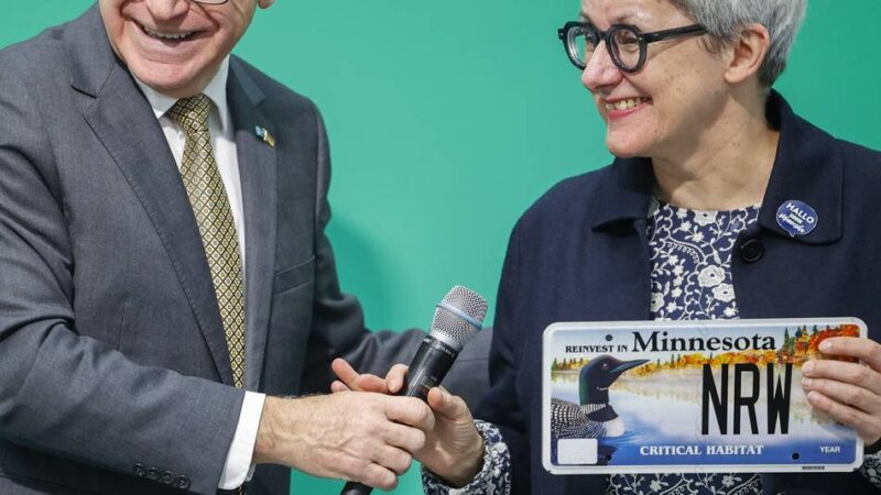 US-Vizepräsidentschaftskandidat: Tim Walz in Düsseldorf – was Minnesota und NRW verbindet