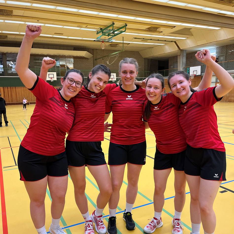 Verlustpunktfreie Bundesligisten aus Hückeswagen: TVW-Prellballerinnen sind souveräne Herbstmeisterinnen