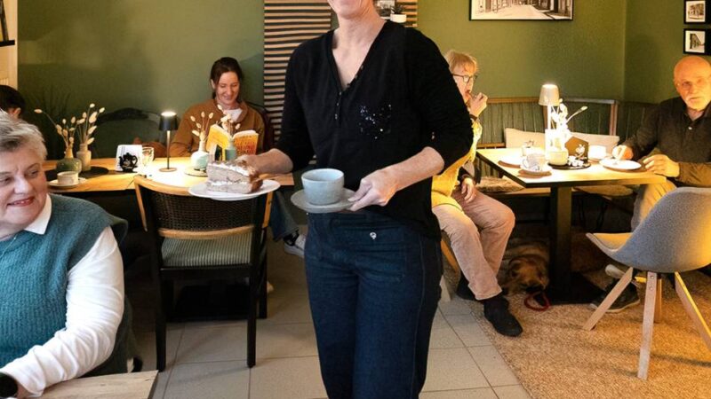 Begegnung im Ortszentrum: Granterather Dorfcafé belebt das Dorfleben