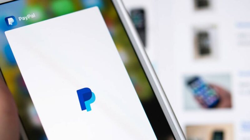 Polizei warnt vor „Pishing“: Hückeswagener fällt auf täuschend echte Betrugsmail herein