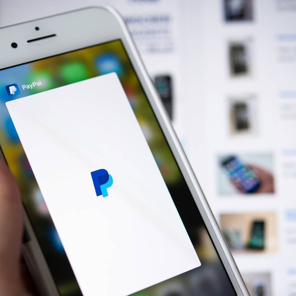 Polizei warnt vor „Pishing“: Hückeswagener fällt auf täuschend echte Betrugsmail herein