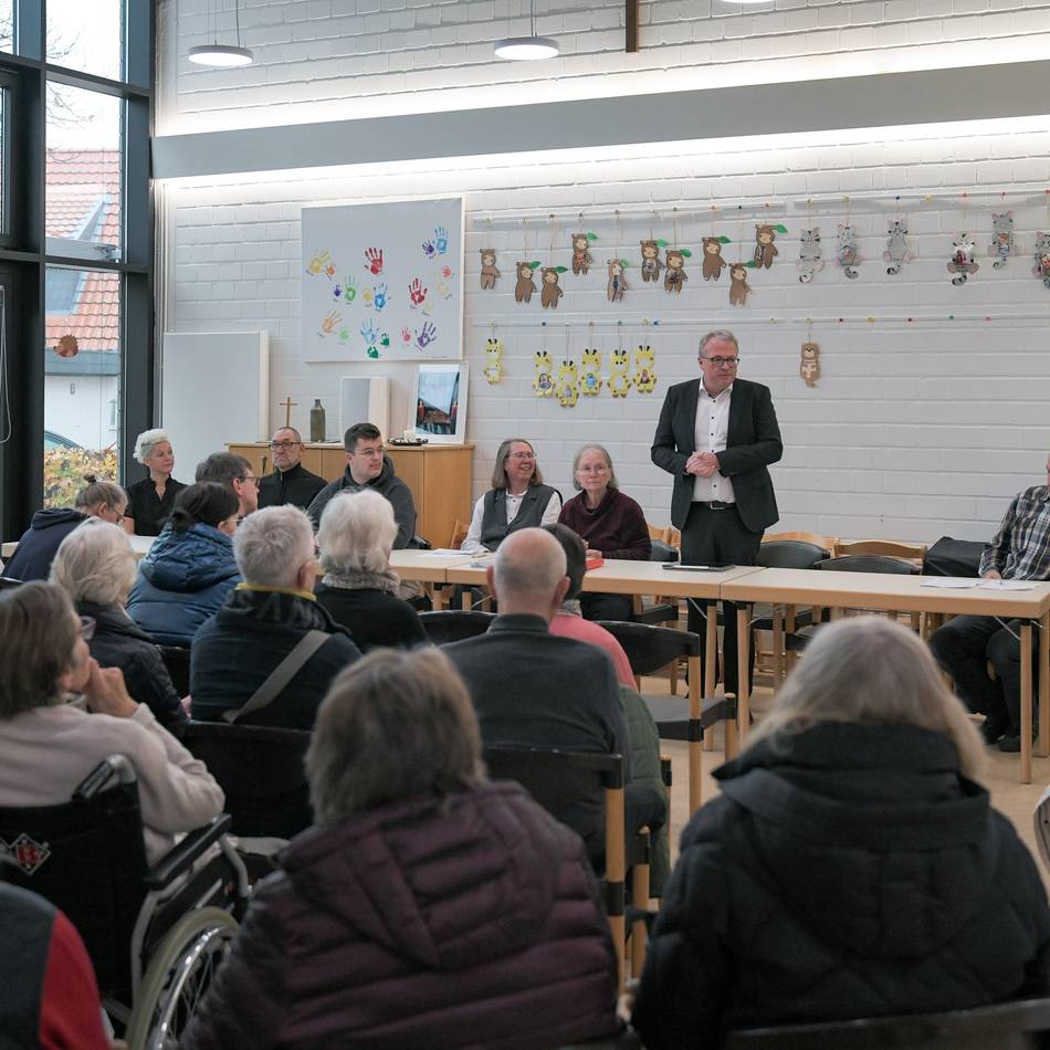 „Ich wollte doch neben meinem Mann beerdigt werden“: Aus für evangelischen Friedhof bewegt viele Uedemer