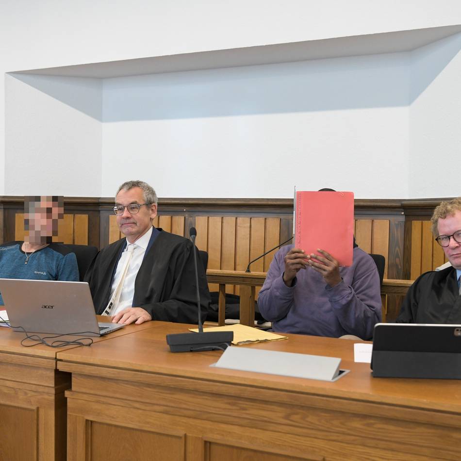 209 Fälle angeklagt: Angeblicher Fußballprofi aus Guinea soll in Goch jahrelang Drogen verkauft haben