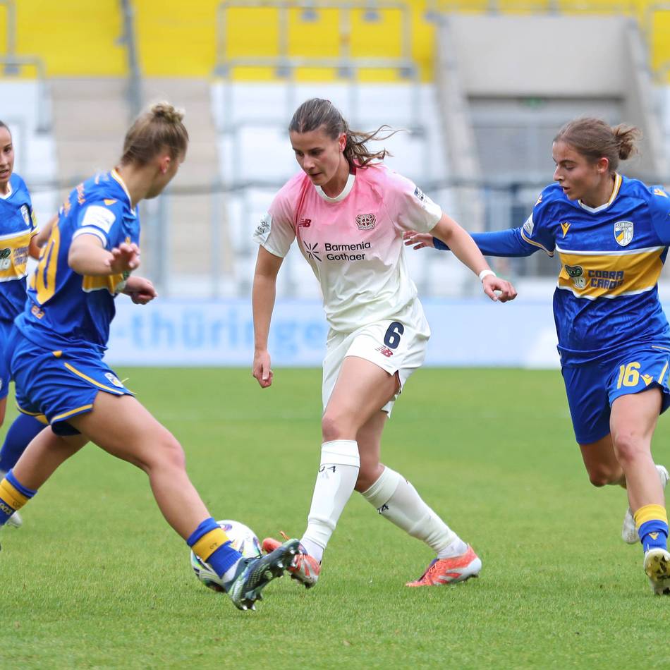 4:2 in Jena: Bayers Frauen starten mit Sieg in Englische Woche