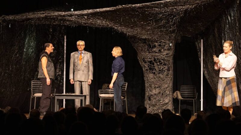 In Gedenken an Reichspogromnacht: Drama um Walter Lübcke zeigt rechte Gewaltstrukturen in Erkelenz