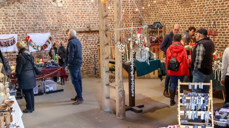 Weihnachten in Gerderhahn: Weihnachtsdorf lädt zum Bummeln und Genießen ein