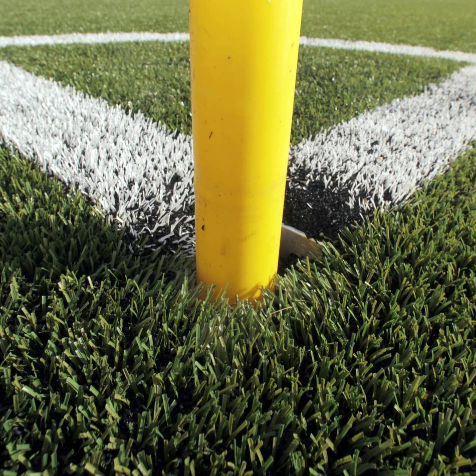 Wegen starkem Verschleiß: Auf fünf Düsseldorfer Sportplätzen wird der Kunstrasen ausgetauscht