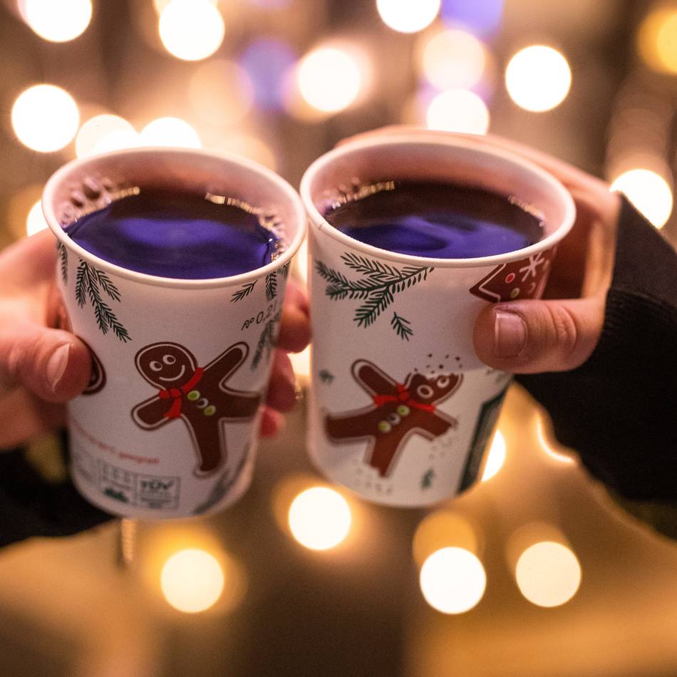 „Gemeinsam für eine gute Sache“: Service-Clubs machen Glühwein-Aktion für Xantener Tafel