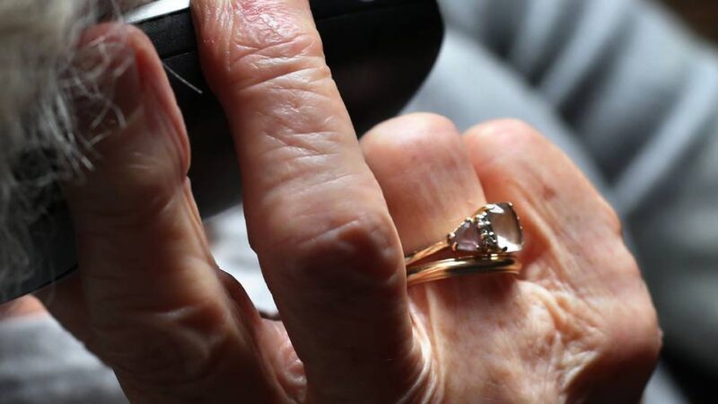 Prävention im Kreis Kleve: Vortrag zum Schutz vor Betrügern am Telefon und an der Tür