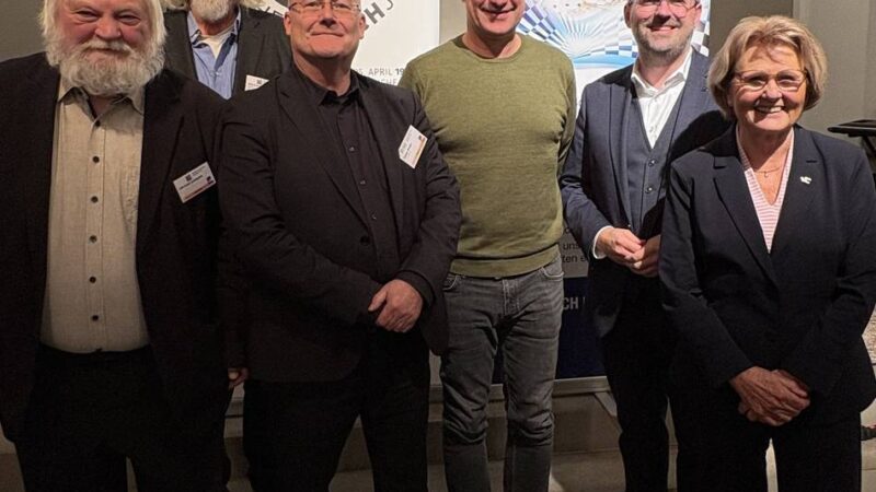 Schachkongress am Norbert-Gymnasium in Dormagen: Schacholympiasieger und Marco Bode begeistern Schüler