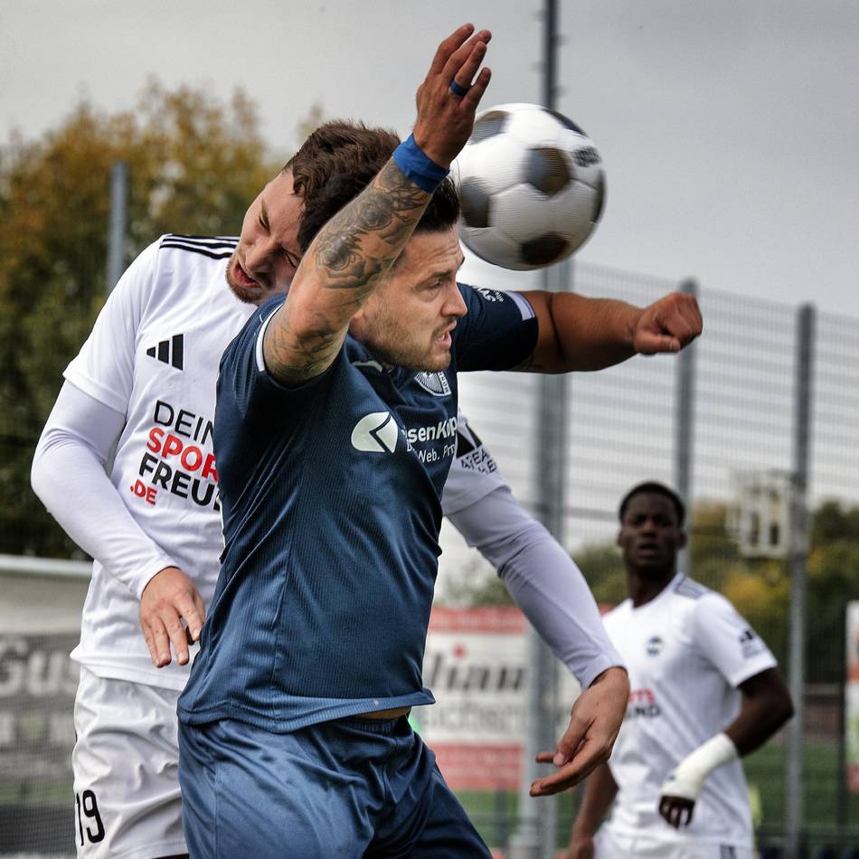 Nach 0:2 noch 2:2: Der FCM macht weiter und belohnt sich spät in St. Tönis