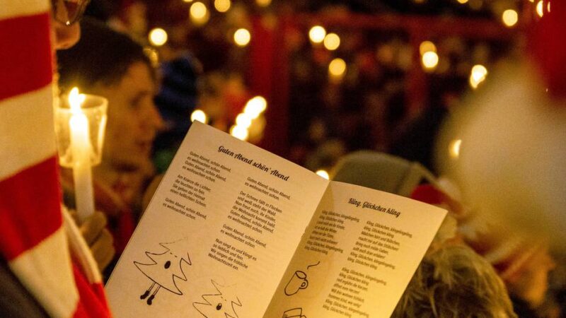 Zusammen geht mehr in Mettmann: Weihnachtslieder singen im großen Rudel
