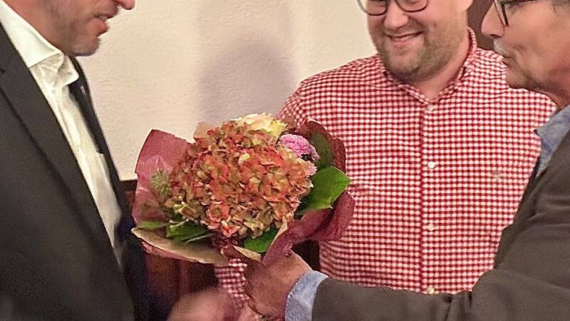 Politik in Krefeld: Neue Bezirksvertretung Süd startet mit Frank Hinz an der Spitze