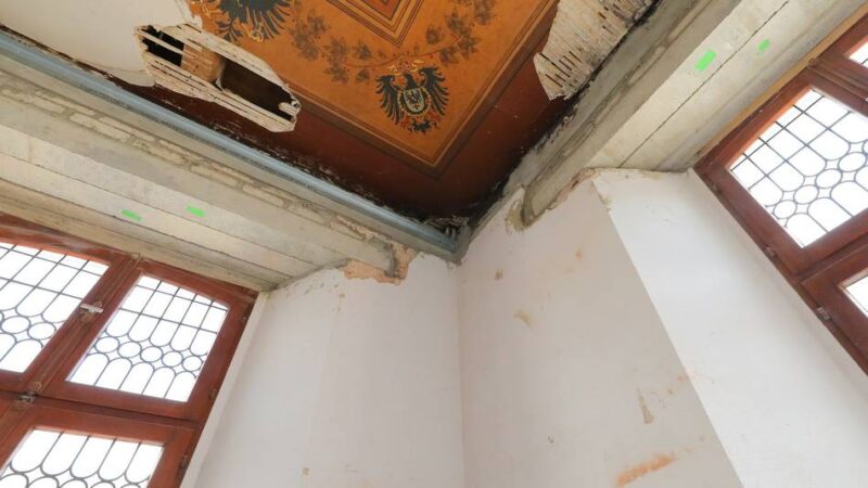 Stadt Rheinberg will im Mai eröffnen: Renovierung des Alten Rathauses soll auf der Zielgeraden sein