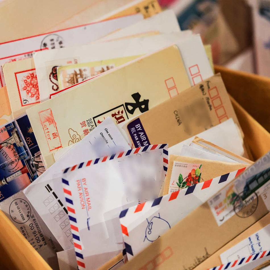 Gegen die Einsamkeit: Caritas sucht Briefeschreiber gegen Einsamkeit