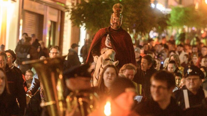 „Keine konkrete Gefährdungslage“: So sichert Kleve die Martinsumzüge