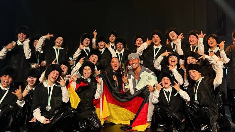 Großer Erfolg für Erkelenzer Hip-Hop-Gruppe: Auch der Vize-Weltmeistertitel schimmert golden für die „Mystery“-Formation