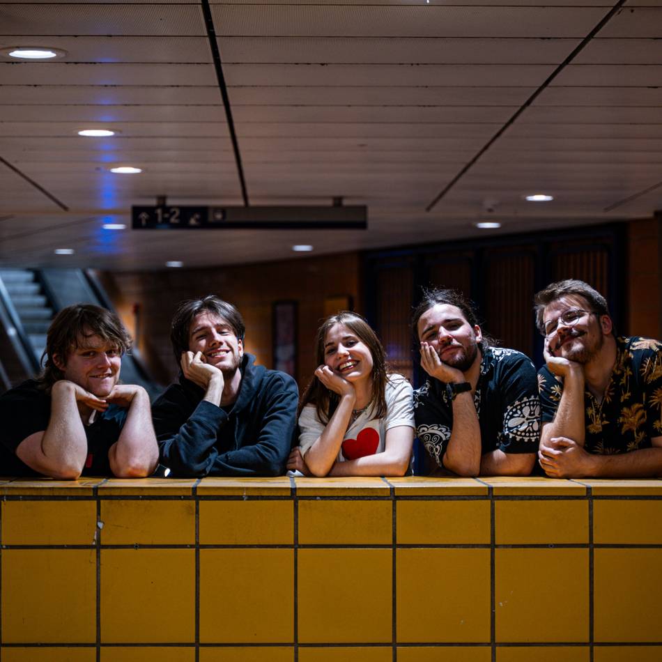 Am Samstag in Moers: Das Dackelton-Festival bringt Punk ins Bollwerk