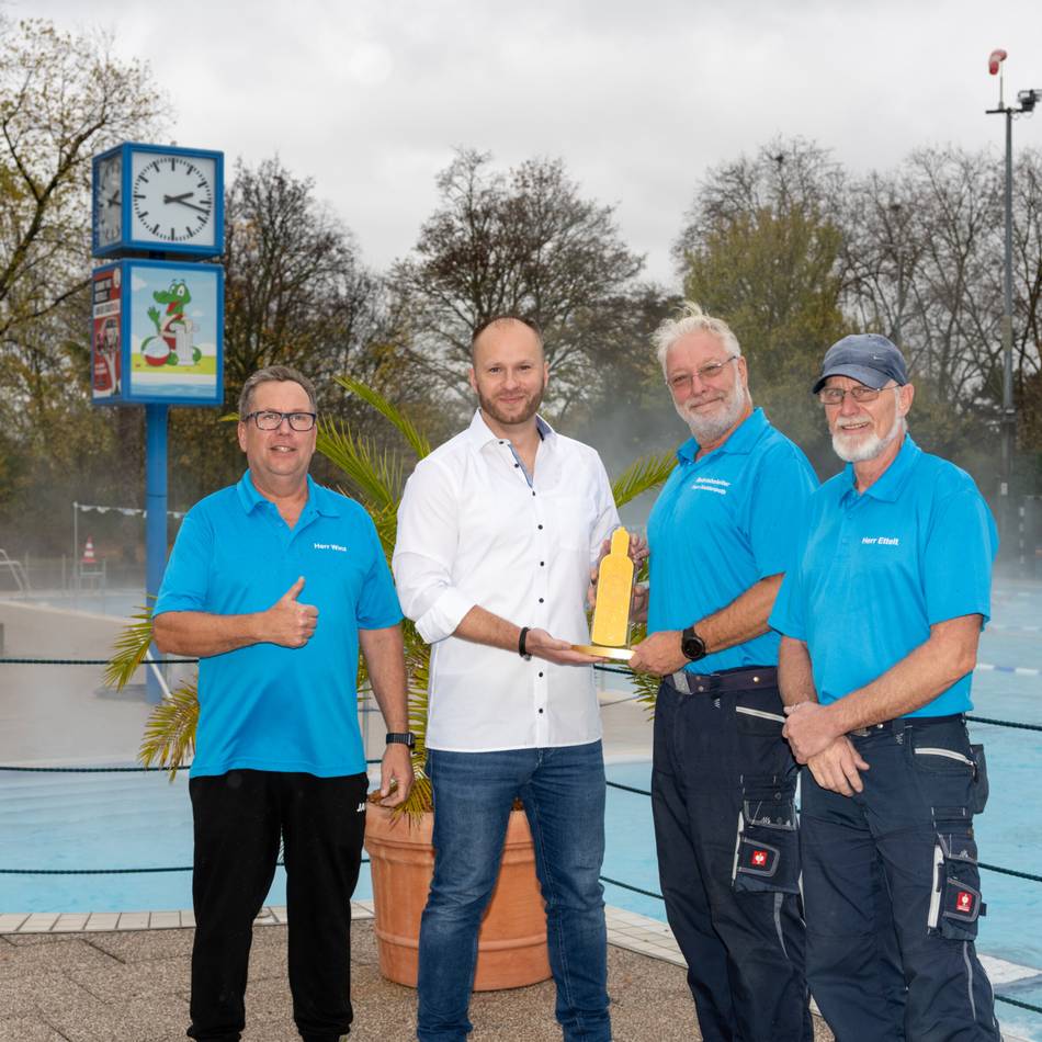 „Eine absolute Empfehlung“: „Goldene Chlorgasflasche“ für die Römer-Therme