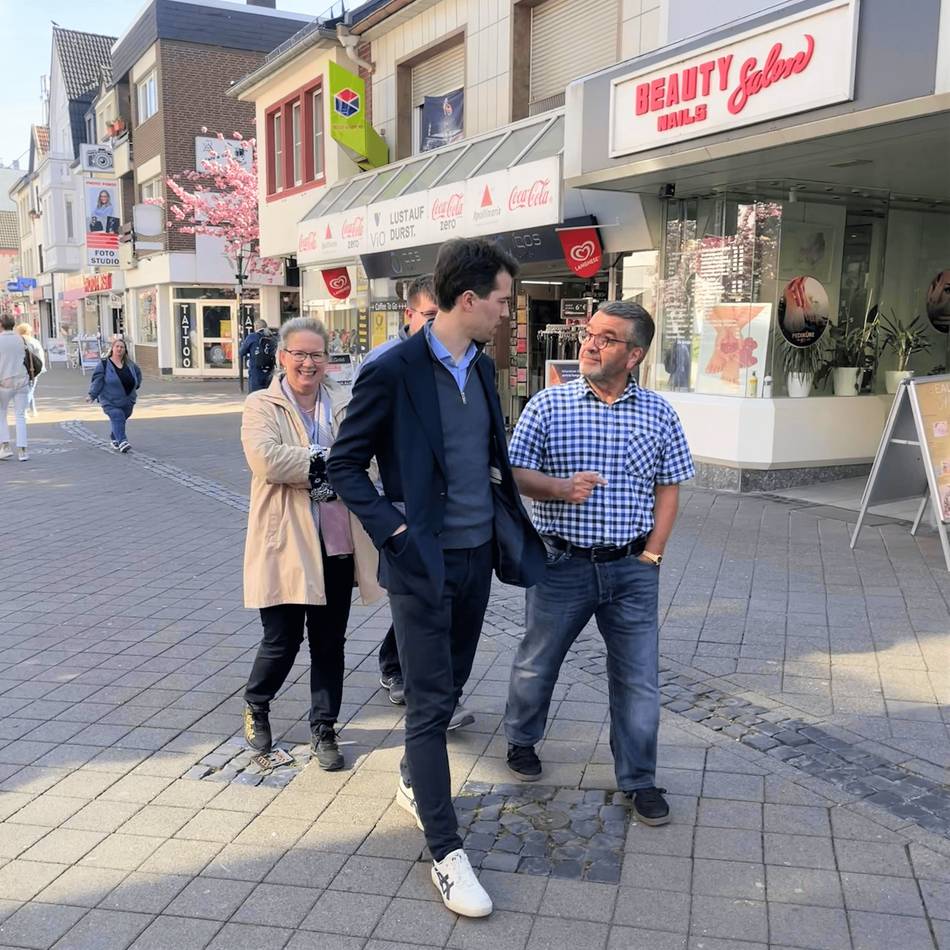 Neue Spitze für die City-Offensive Dormagen: Aki Voulgaris folgt als Vorsitzender auf Guido Schenk