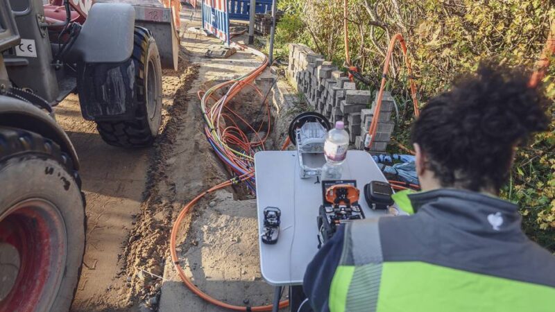 Glafaserleitung gekappt: Hunderte Haushalte in Kranenburg ohne Internet – „Mein Mann braucht den Notrufknopf“