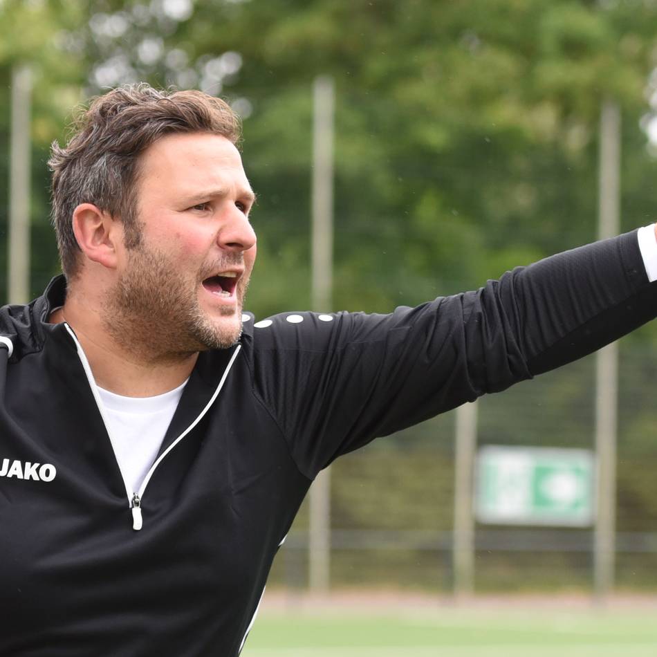 2:3 gegen Meerbusch II: Eller 04 blamiert sich beim Tabellenletzten