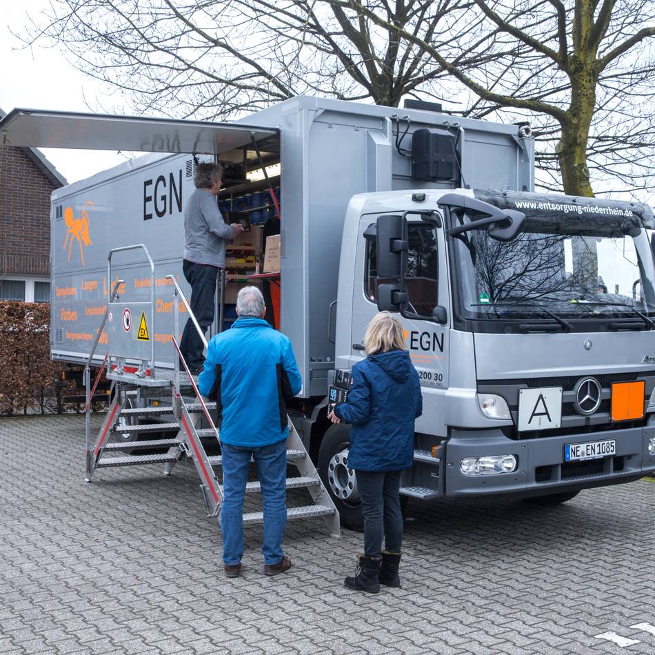 Entsorgung in Dormagen: Wo man im Dezember Schadstoffe entsorgen kann