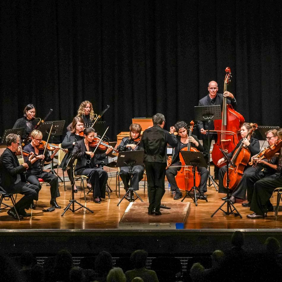 Zweites Meisterkonzert der Spielzeit in der Erkelenzer Stadthalle: Zwischen Leben und Tod – Das Ad Mosam Ensemble begeistert mit einem „wunderschönen Mozart-Abend“