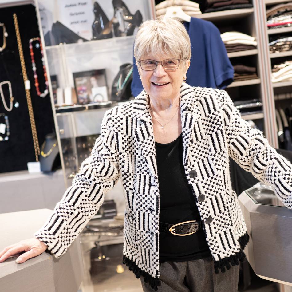 Schluss bei „Cat-Mode“: Damen-Boutique in Kaarst schließt – „40 Jahre sind genug“